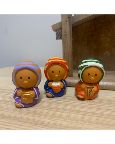 La Com - CT401 Crèche avec 8 st en terre cuite